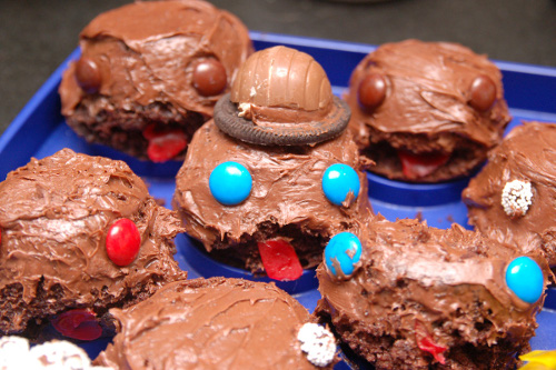 Sackboy cupcakes